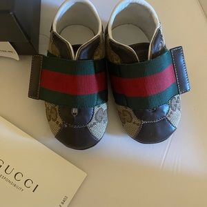 Size 16 baby Gucci shoes ! Great condition